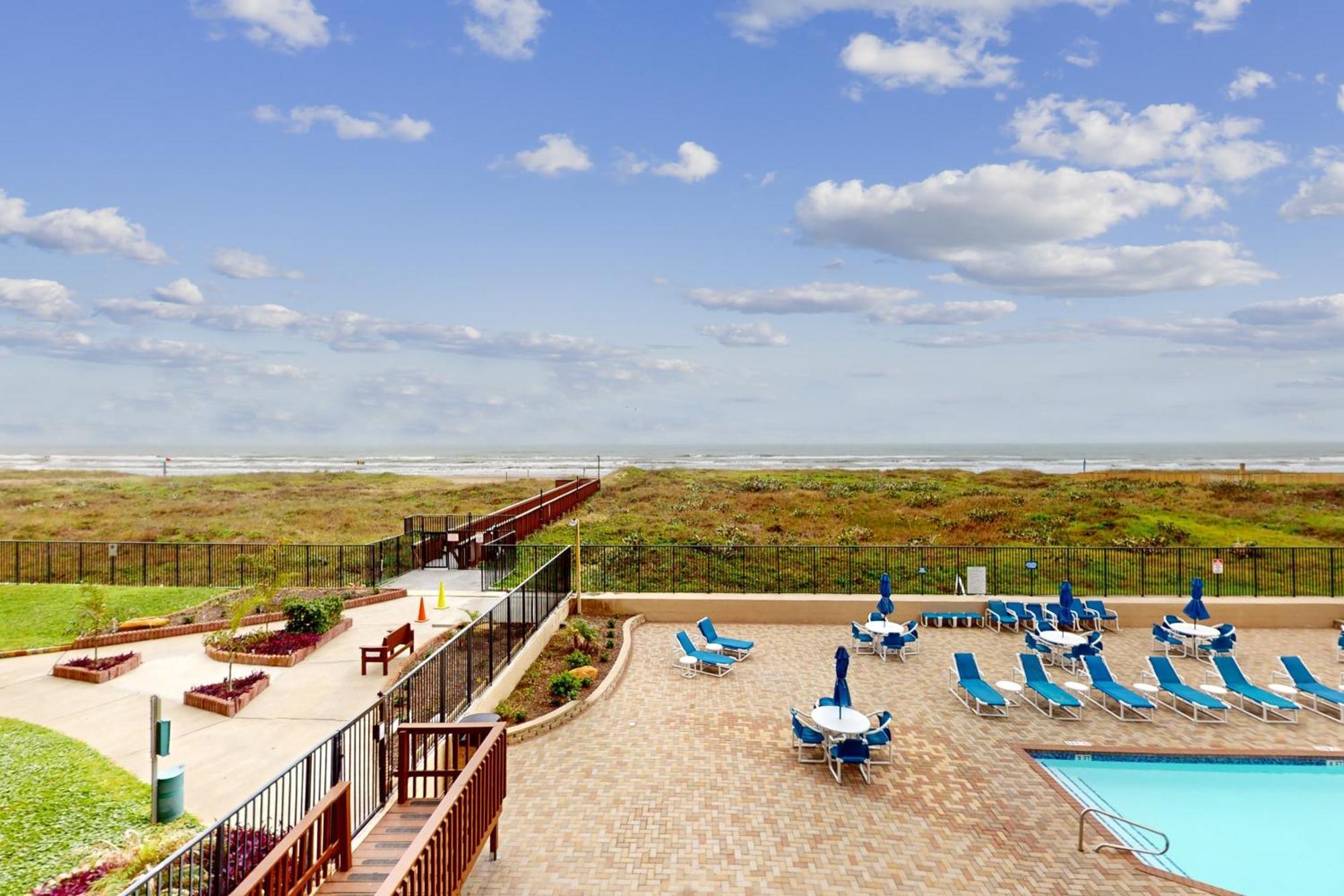 Suntide III Condominiums South Padre Island Room photo